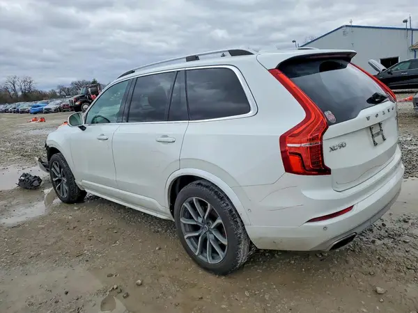 YV4A22PK2H1149059 2017 VOLVO XC90 - Image 2