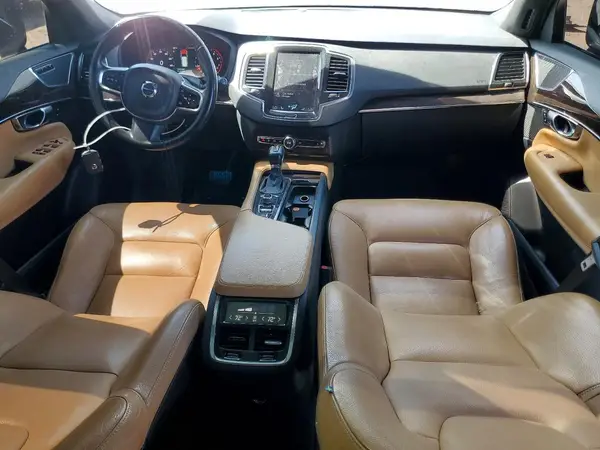 YV4A22PK2H1150664 2017 VOLVO XC90 - Image 8