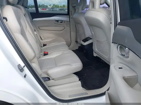 YV4A22PK2H1155895 2017 VOLVO XC90 - Image 8