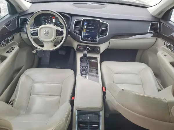 YV4A22PK2H1163902 2017 VOLVO XC90 - Image 8
