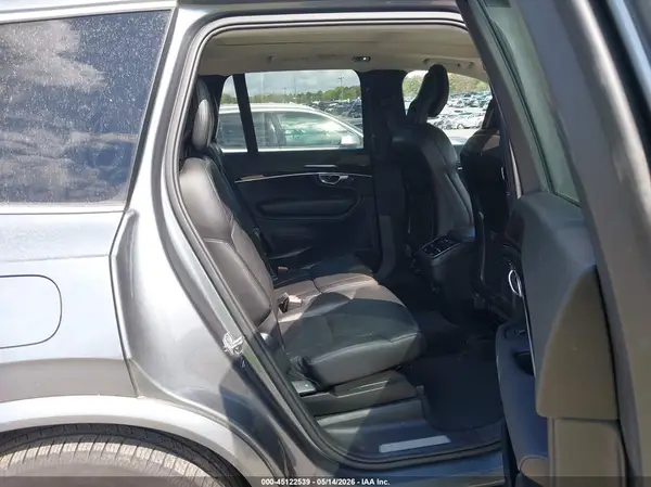 YV4A22PK2H1183941 2017 VOLVO XC90 - Image 8