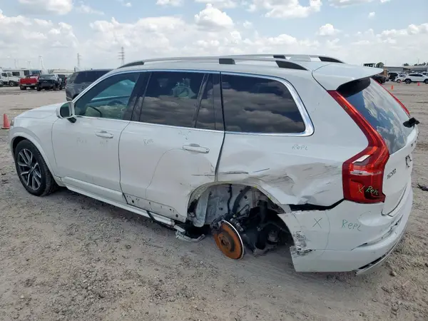 YV4A22PK2J1192970 2018 VOLVO XC90 - Image 2
