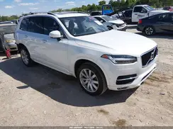 YV4A22PK2J1207323 2018 VOLVO XC90