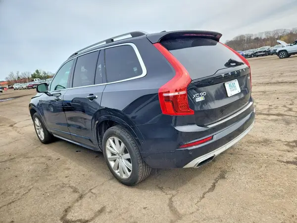 YV4A22PK2J1215681 2018 VOLVO XC90 - Image 2