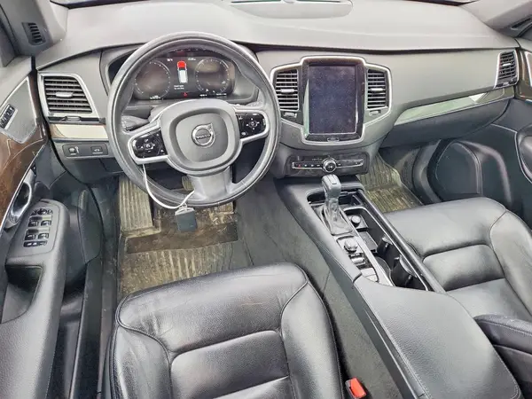 YV4A22PK2J1215681 2018 VOLVO XC90 - Image 8
