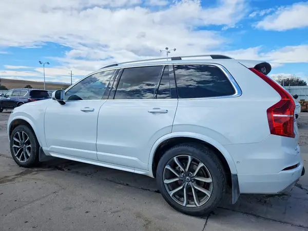 YV4A22PK2J1324707 2018 VOLVO XC90 - Image 2