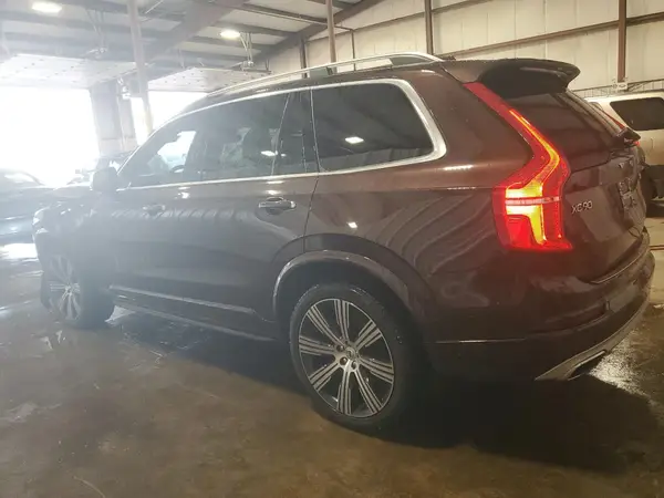 YV4A22PK2J1327686 2018 VOLVO XC90 - Image 2