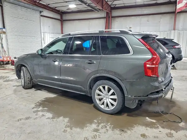 YV4A22PK2J1332354 2018 VOLVO XC90 - Image 2