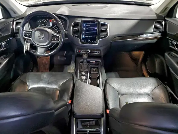 YV4A22PK2J1332354 2018 VOLVO XC90 - Image 8