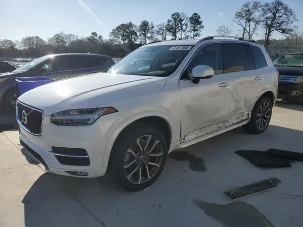 YV4A22PK2J1368223 2018 VOLVO XC90 - Image 1
