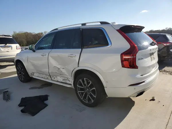 YV4A22PK2J1368223 2018 VOLVO XC90 - Image 2
