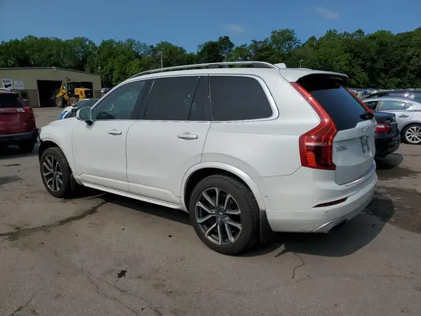 YV4A22PK2J1378850 2018 VOLVO XC90 - Image 2