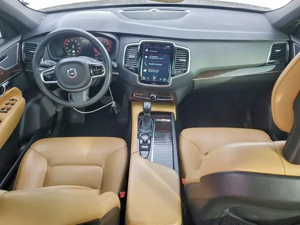 YV4A22PK2J1388150 2018 VOLVO XC90 - Image 8
