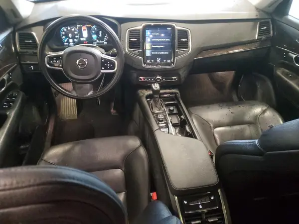 YV4A22PK2K1417731 2019 VOLVO XC90 - Image 8