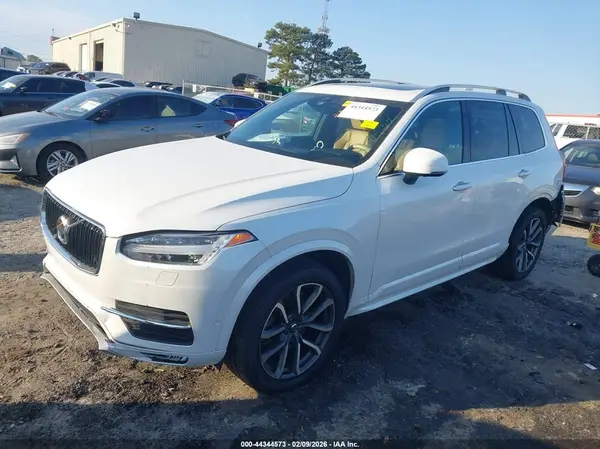 YV4A22PK2K1462684 2019 VOLVO XC90 - Image 2