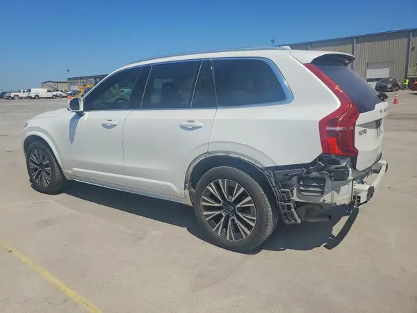 YV4A22PK2M1680207 2021 VOLVO XC90 - Image 2