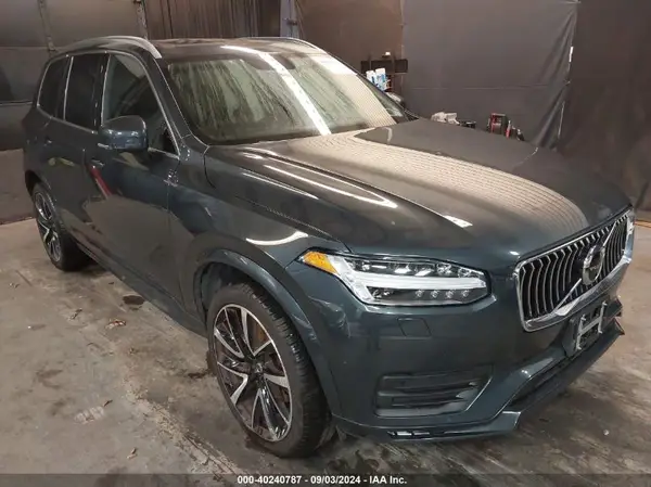 YV4A22PK2N1840118 2022 VOLVO XC90 - Image 1