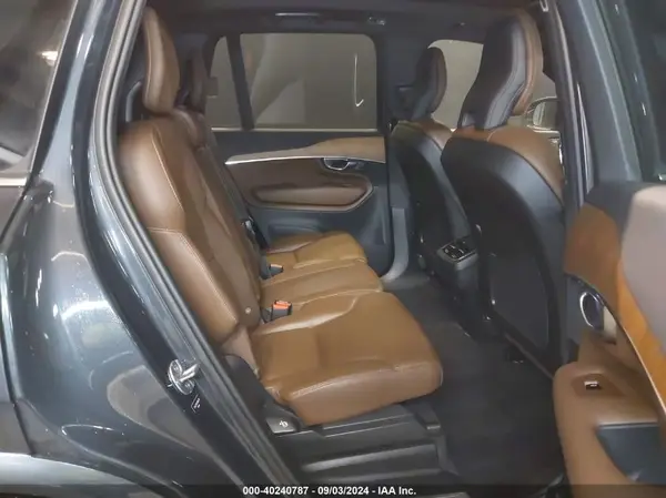 YV4A22PK2N1840118 2022 VOLVO XC90 - Image 8