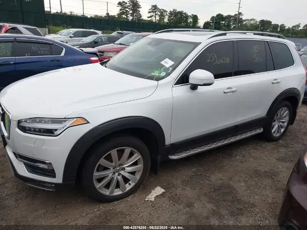 YV4A22PK3G1018155 2016 VOLVO XC90 - Image 2