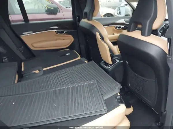YV4A22PK3G1018155 2016 VOLVO XC90 - Image 8