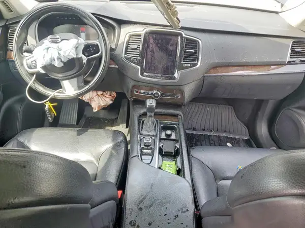 YV4A22PK3G1018995 2016 VOLVO XC90 - Image 8