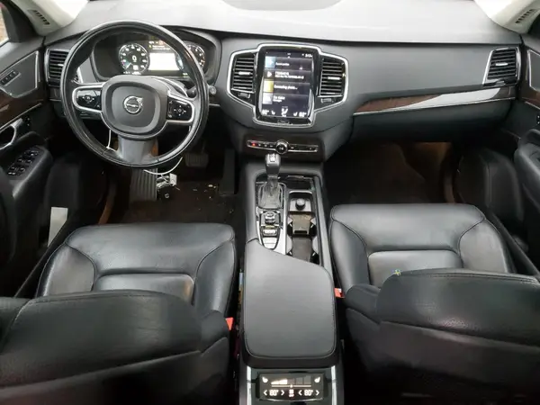YV4A22PK3G1025008 2016 VOLVO XC90 - Image 8