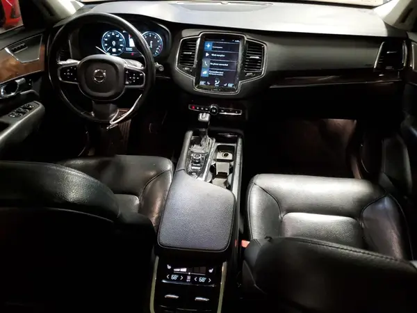 YV4A22PK3G1028491 2016 VOLVO XC90 - Image 8