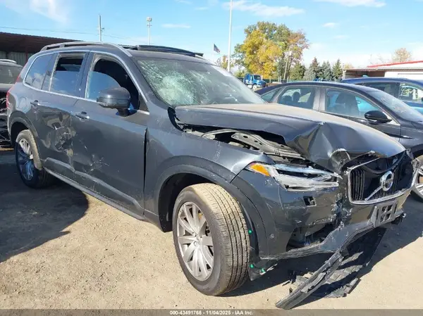 YV4A22PK3G1037420 2016 VOLVO XC90 - Image 1