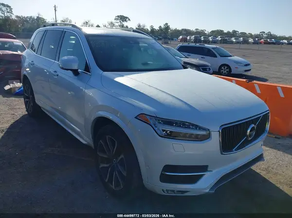 YV4A22PK3G1053262 2016 VOLVO XC90 - Image 1