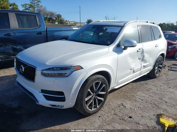 YV4A22PK3G1053262 2016 VOLVO XC90 - Image 2
