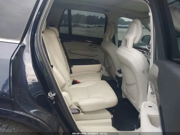 YV4A22PK3G1063516 2016 VOLVO XC90 - Image 8