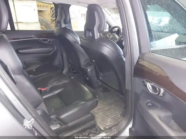 YV4A22PK3G1071034 2016 VOLVO XC90 - Image 8