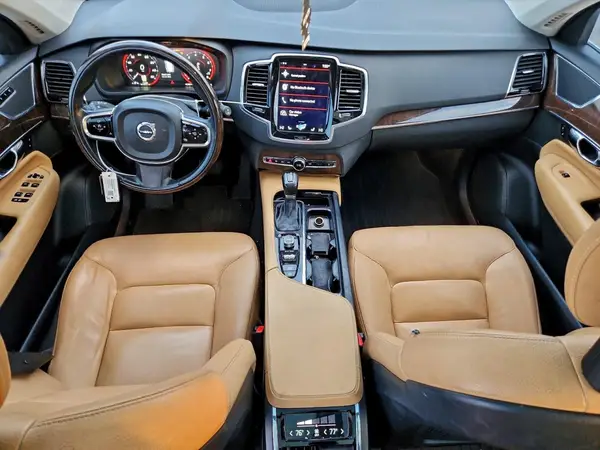 YV4A22PK3G1075391 2016 VOLVO XC90 - Image 8