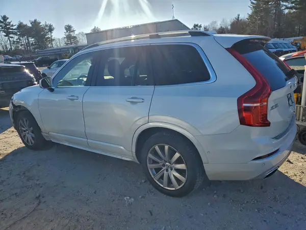 YV4A22PK3G1077738 2016 VOLVO XC90 - Image 2