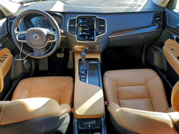 YV4A22PK3G1077738 2016 VOLVO XC90 - Image 8