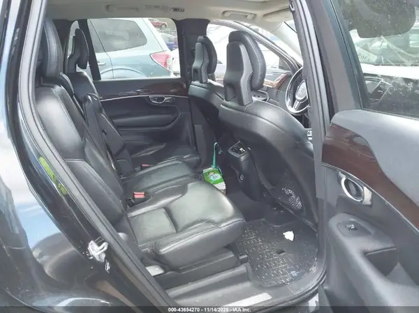 YV4A22PK3G1088982 2016 VOLVO XC90 - Image 8
