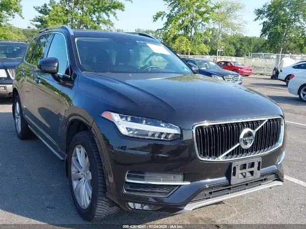 YV4A22PK3H1111128 2017 VOLVO XC90 - Image 1