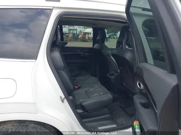 YV4A22PK3H1111288 2017 VOLVO XC90 - Image 8