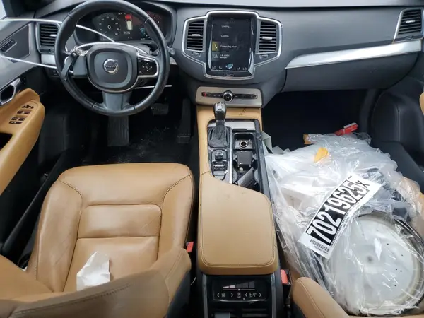 YV4A22PK3H1117477 2017 VOLVO XC90 - Image 8