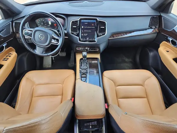 YV4A22PK3H1120704 2017 VOLVO XC90 - Image 8