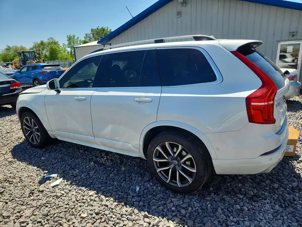 YV4A22PK3H1121545 2017 VOLVO XC90 - Image 2