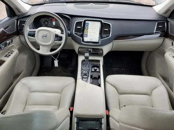 YV4A22PK3H1123621 2017 VOLVO XC90 - Image 8