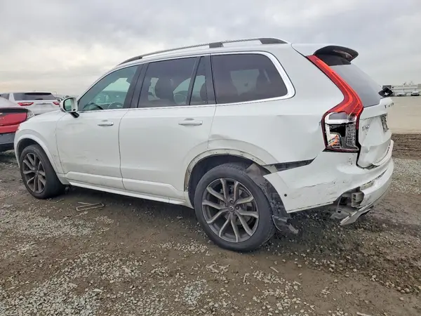 YV4A22PK3H1124042 2017 VOLVO XC90 - Image 2