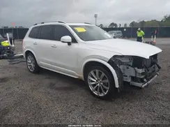 YV4A22PK3H1137521 2017 VOLVO XC90