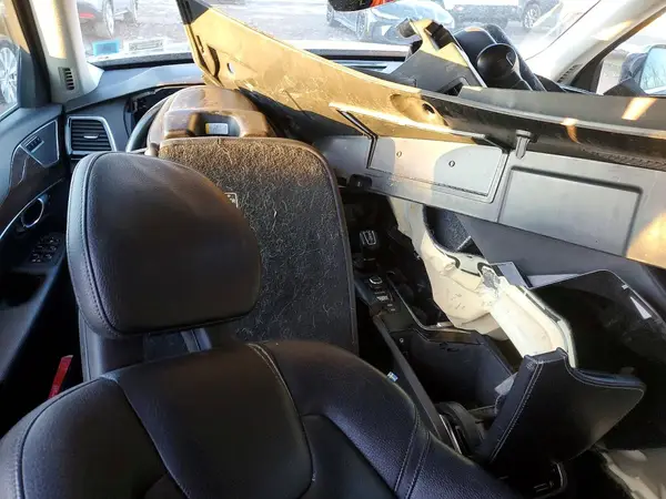 YV4A22PK3H1141780 2017 VOLVO XC90 - Image 8