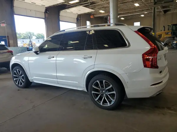 YV4A22PK3H1142072 2017 VOLVO XC90 - Image 2