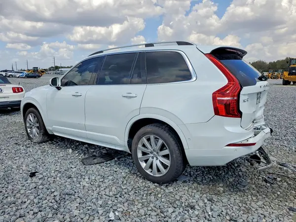 YV4A22PK3H1150768 2017 VOLVO XC90 - Image 2