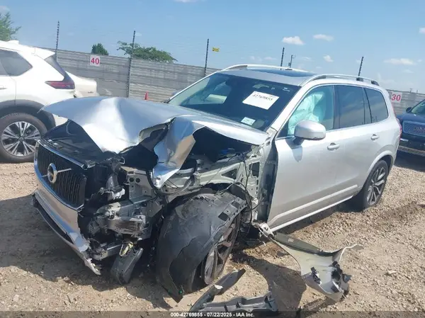 YV4A22PK3H1186301 2017 VOLVO XC90 - Image 2