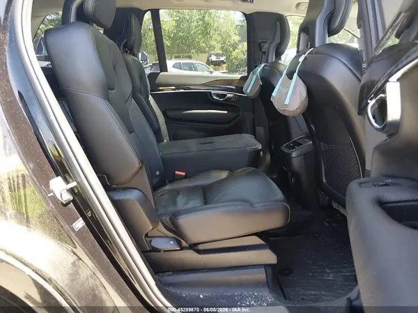 YV4A22PK3J1194341 2018 VOLVO XC90 - Image 8