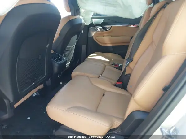 YV4A22PK3J1204270 2018 VOLVO XC90 - Image 8
